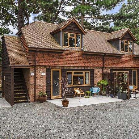 Hamble Retreat Studios And Lodge Warsash Exterior photo